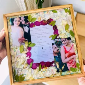 16x16Inch (35 mm) Wood Flower Wedding Card Preservation Resin Art Frame