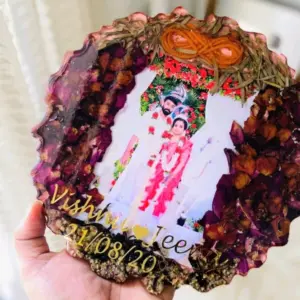 8 Inch Round Agate Varmala with Thali Preservation Resin Art Frame