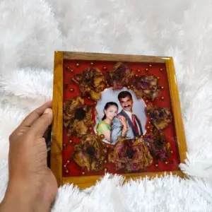 8 Inch Wood Box Garland Preservation Resin Art Frame