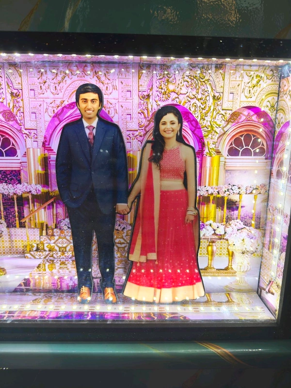 Personalized Couple Miniature LED Box A4 Size with Palace Background Theme and Custom Cutout - Image 3