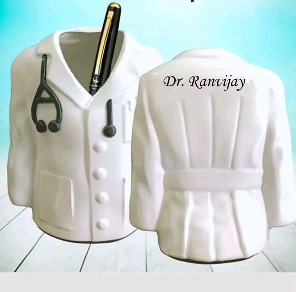 Personalized Doctor Coat Pen Stand with custom doctor name printing, white coat desk organizer, medical professional gift, doctor desk accessory, clinic pen holder, hospital desk décor, doctor graduation gift, and customized healthcare gift.